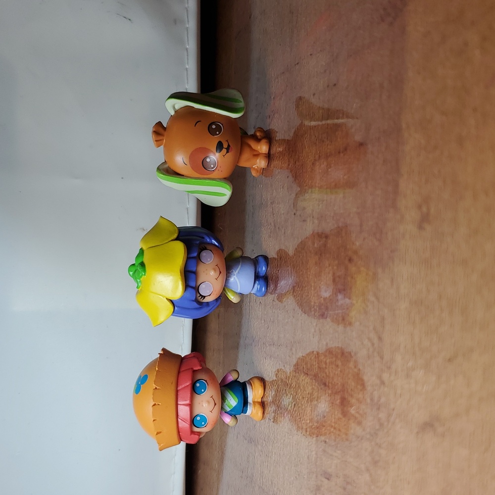 Strawberry Shortcake CheeBee Micro Figures Lot